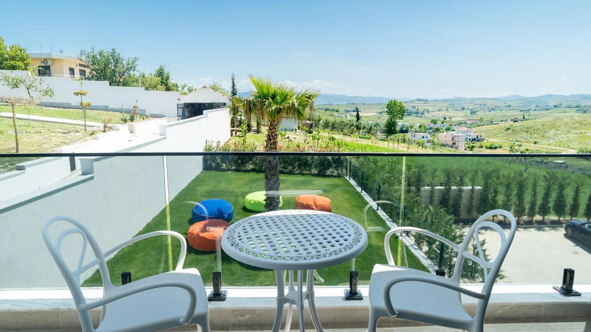 Villa Cosmo Δυρράχιο 0*,  Αλβανία
